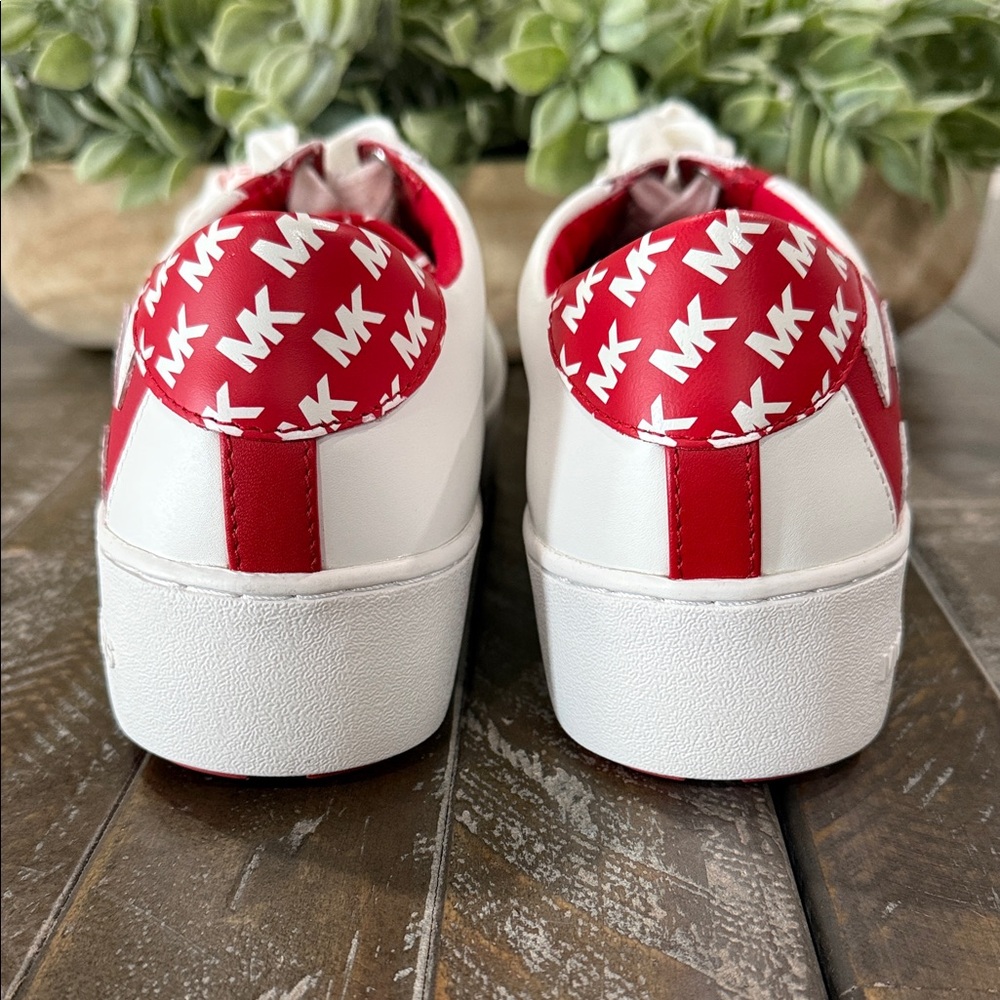 NWT Michael Kors Poppy Graphic Logo Leather Sneakers - White/Red - Size 7 1/2 - Picture 5 of 15